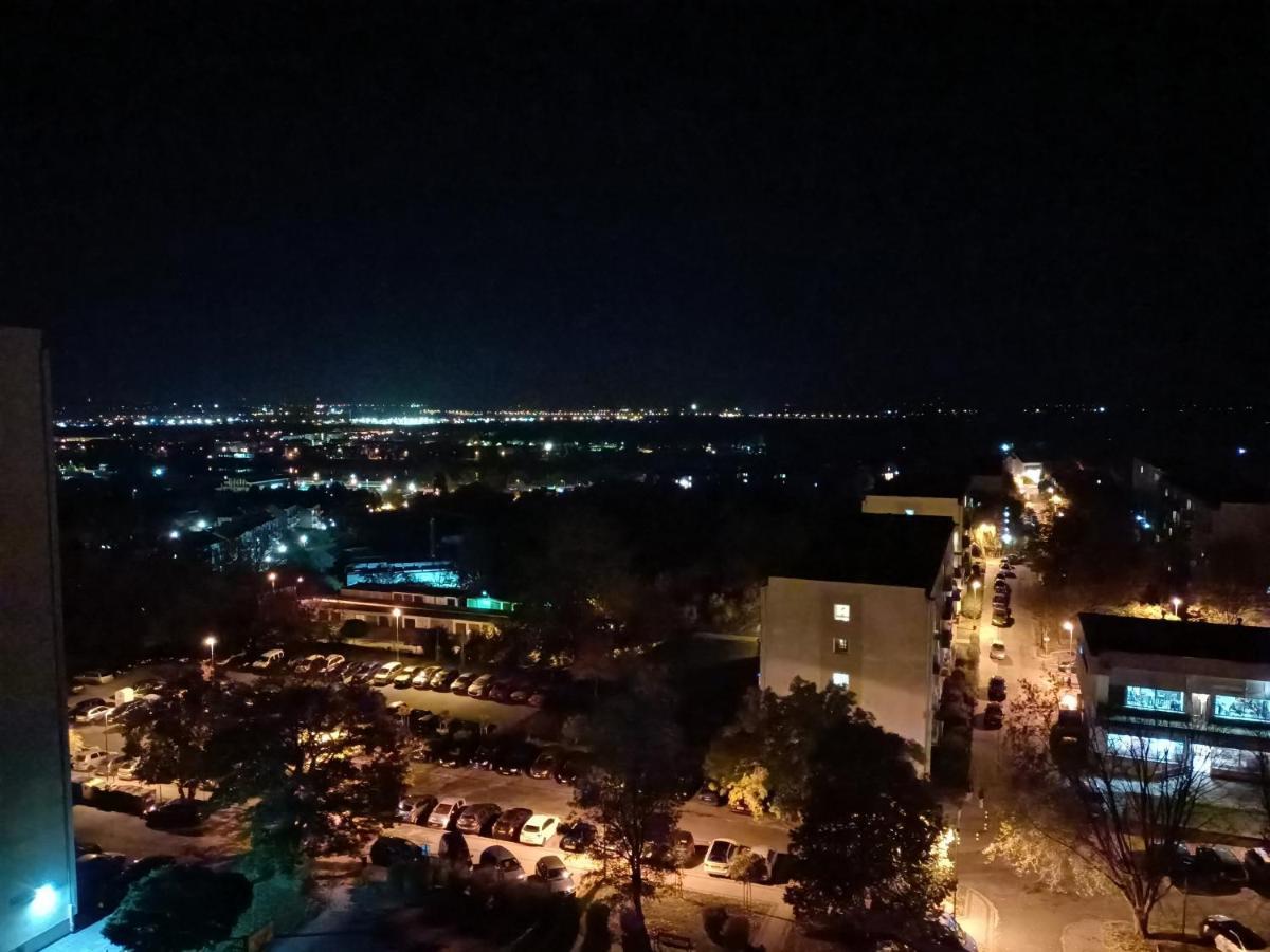 Apartament Kosmos Gorzow Gorzow Wielkopolski Bagian luar foto
