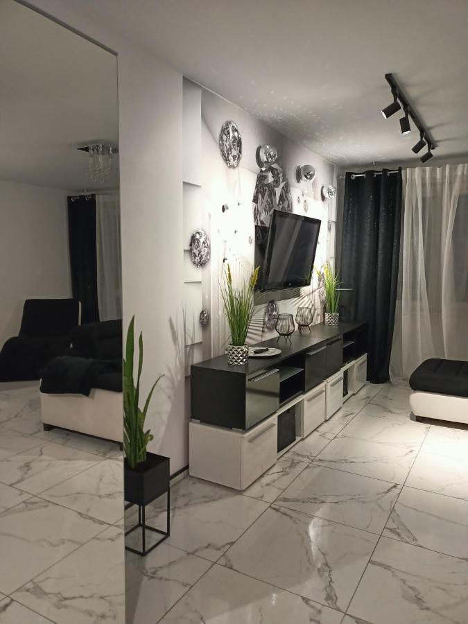 Apartament Kosmos Gorzow Gorzow Wielkopolski Bagian luar foto